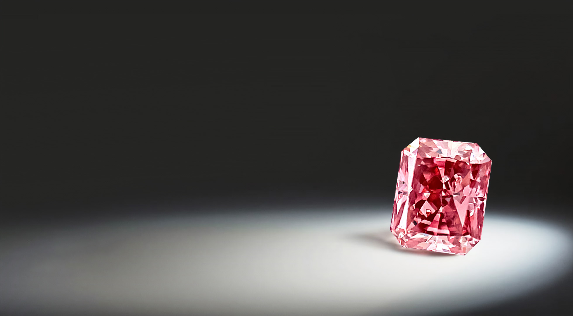 Discovering the Beauty: What Makes Argyle Pink Diamonds Unique